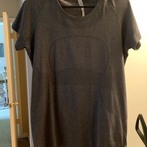 Lululemon Swiftly Tech short sleeve